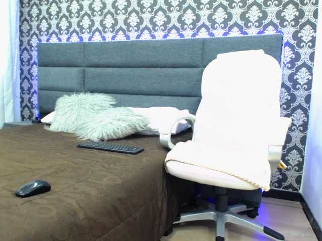 Live sex webcam photo for liz-cute #269123253