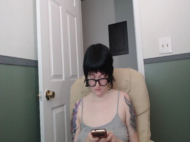 Live sex webcam photo for CognitivePunk #269127469