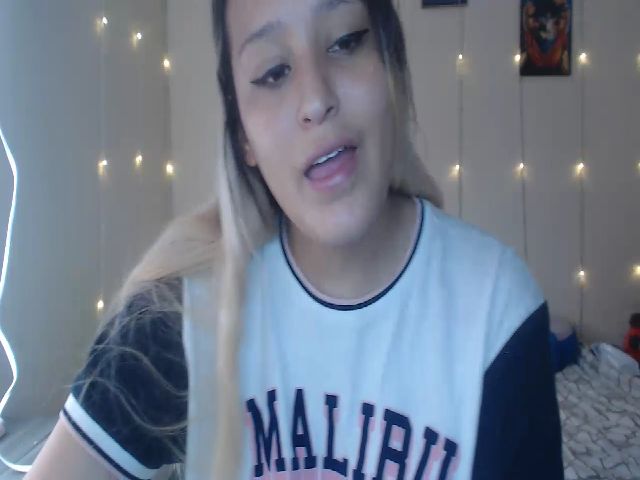 Live sex webcam photo for Sammy_branw18 #269124741