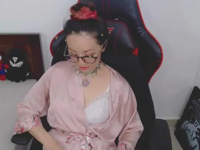 Live sex webcam photo for pink2019 #269129360