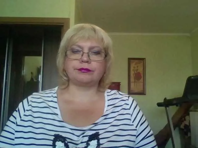 Live sex webcam photo for LOLA88888 #269139113
