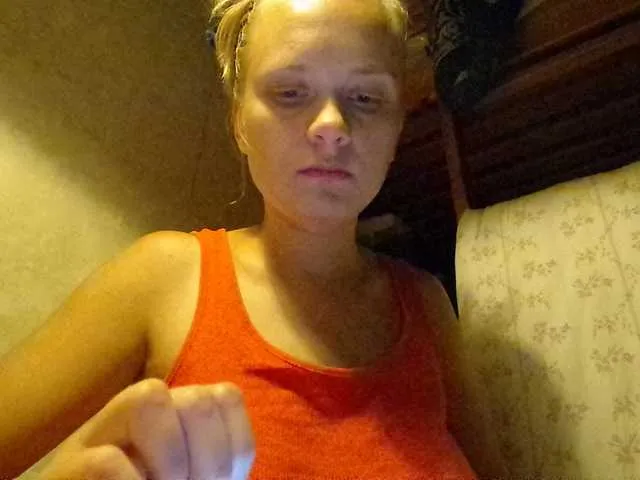 Live sex webcam photo for esterjohns #269128471