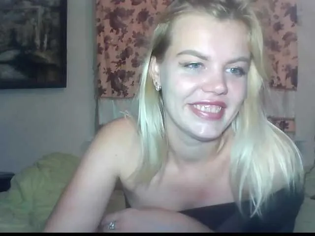 Live sex webcam photo for mariannaa #269128688