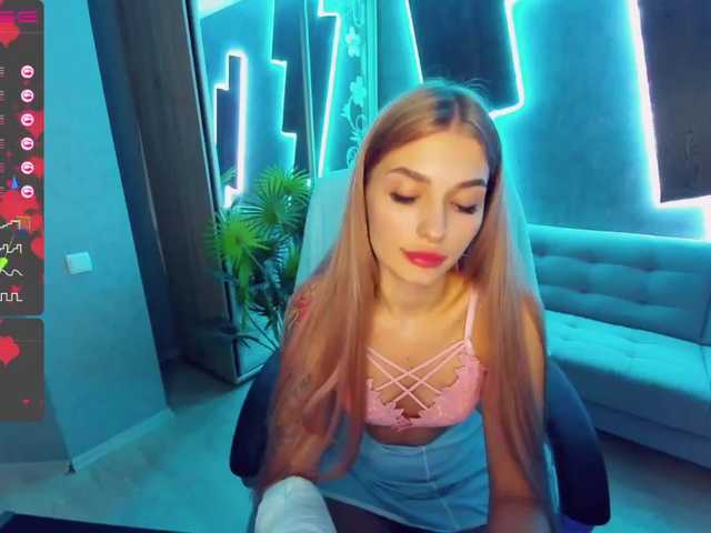 Live sex webcam photo for RapunzelME #269138721