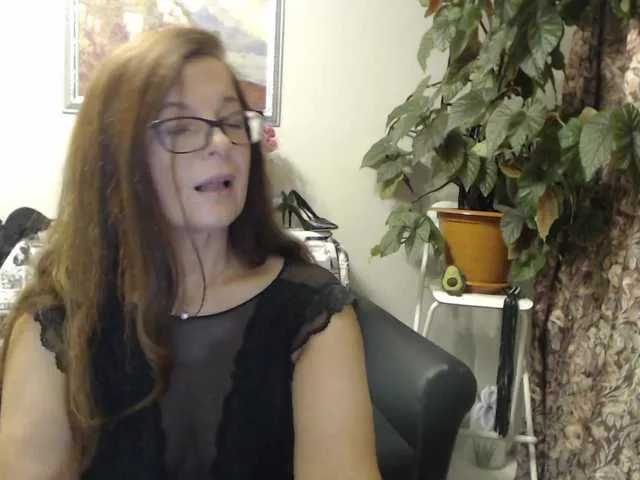 Live sex webcam photo for HelenBerg #269128565