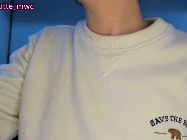 Live sex webcam photo for Charlotte-mwc #269135077