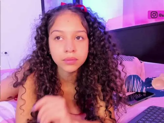 Live sex webcam photo for sharadreams #269134235