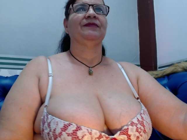 Live sex webcam photo for LauraRiley #269144546