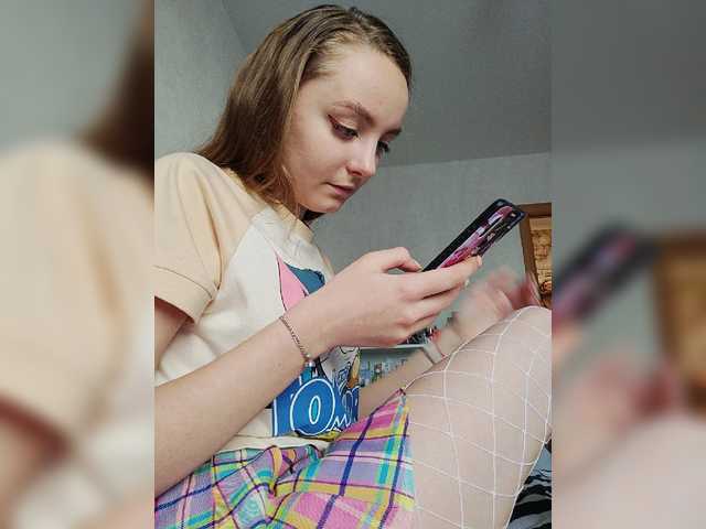 Live sex webcam photo for Littlexterry #269138653