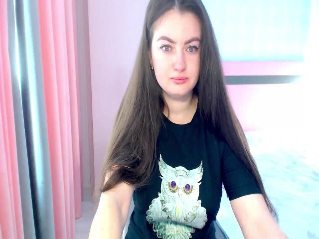 Live sex webcam photo for VictoriaFae #269133643