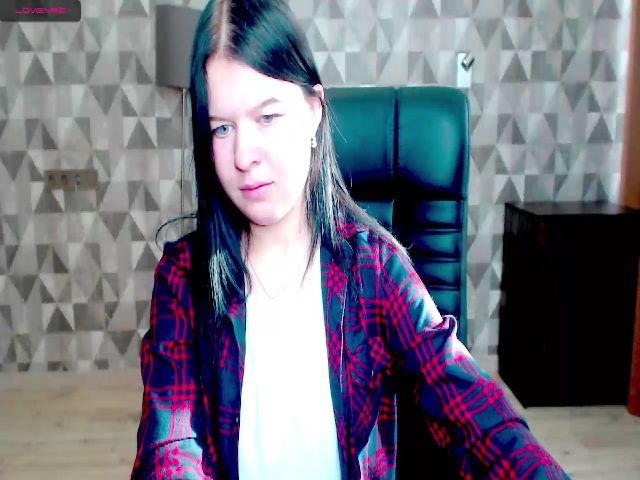 Live sex webcam photo for AnnaFols #269133327