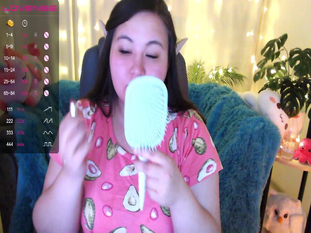 Live sex webcam photo for MinaMosss #269140404