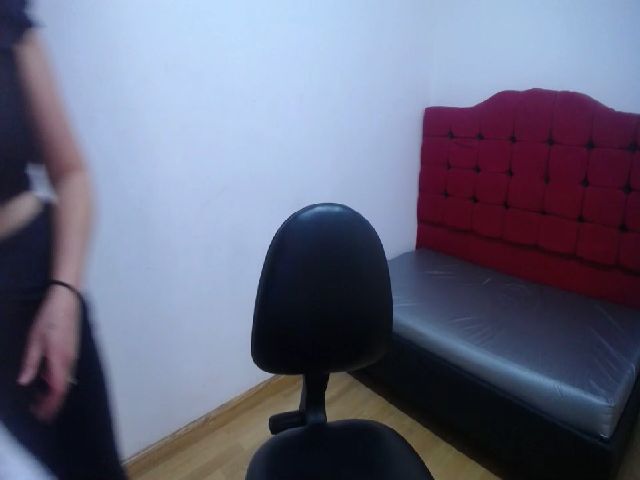 Live sex webcam photo for Britafox #269141338