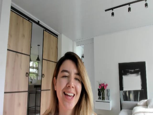 Live sex webcam photo for LauraVega #269141100