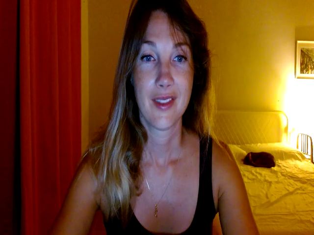 Live sex webcam photo for HappyAlise #269147532