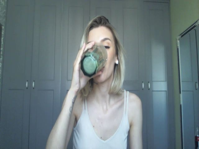 Live sex webcam photo for Renee_W #269133384