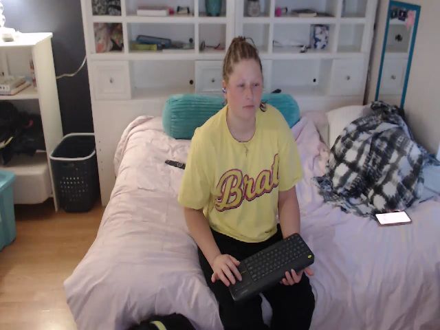 Live sex webcam photo for SweetNSouthrn #269137865