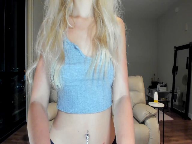 Live sex webcam photo for Belphoebe #269132734