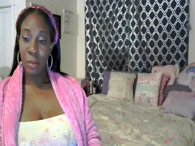 Live sex webcam photo for Ladyuni #269136861