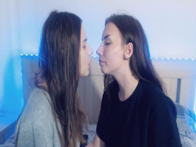 Live sex webcam photo for Alex_Flora #269140814