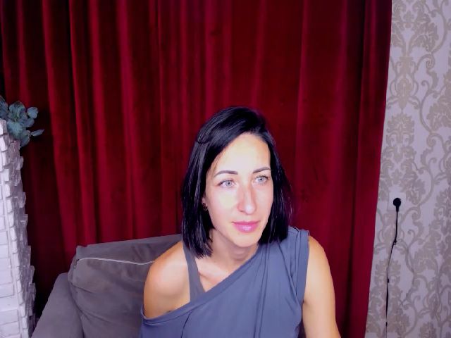 Live sex webcam photo for DorothyRoze #269139962
