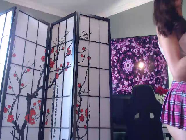 Live sex webcam photo for Anasummersxo #269130355