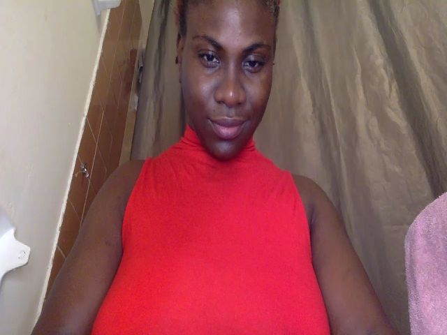 Live sex webcam photo for Candyrain007 #269140648