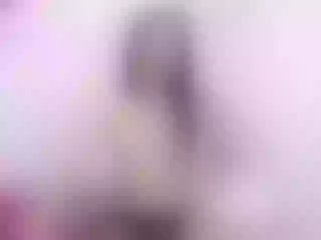 Live sex webcam photo for SussanKing #269143569