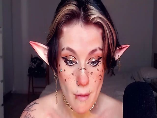 Live sex webcam photo for Hella_Hell #269147378
