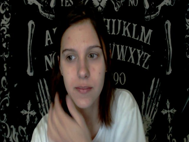 Live sex webcam photo for FoundError404 #269131845