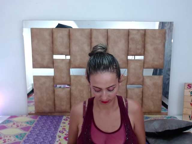 Live sex webcam photo for Cami-BigBoobs #269139531