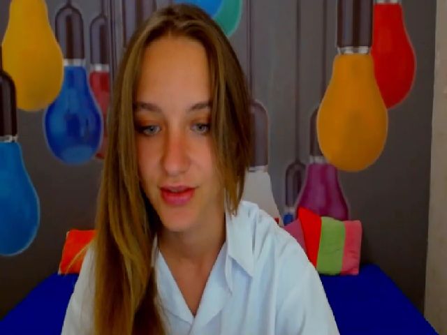 Live sex webcam photo for Tessa_Hot #269138198