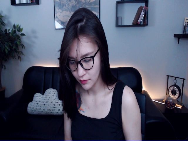 Live sex webcam photo for Kelly_Leen #269142238