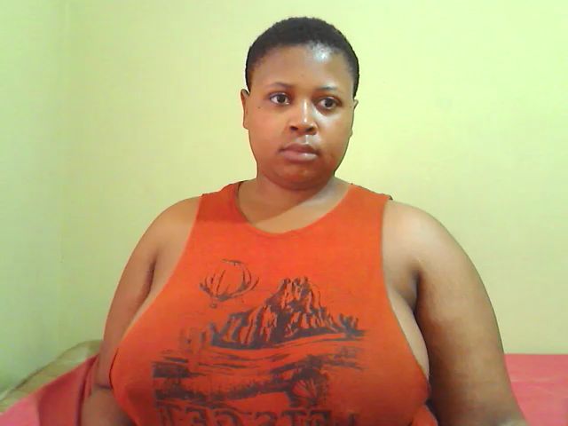 Live sex webcam photo for Longlove2 #269138232