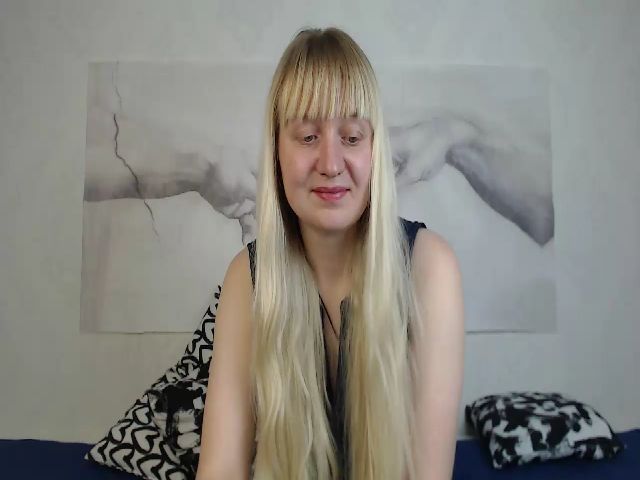 Live sex webcam photo for Alice_Wils0n #269136372