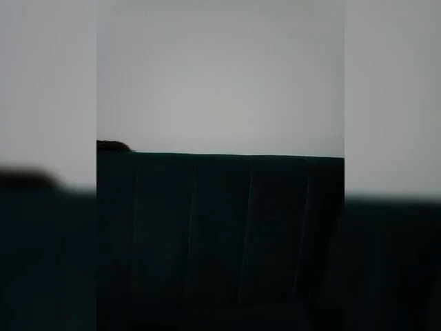 Live sex webcam photo for Emily-Evans #269143414