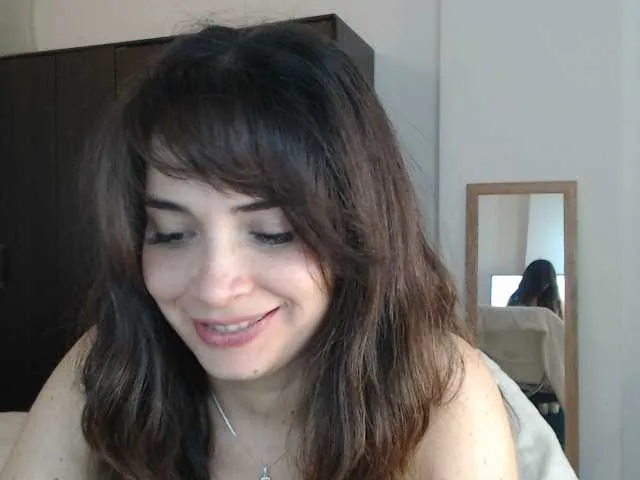 Live sex webcam photo for orianastevens #269143982