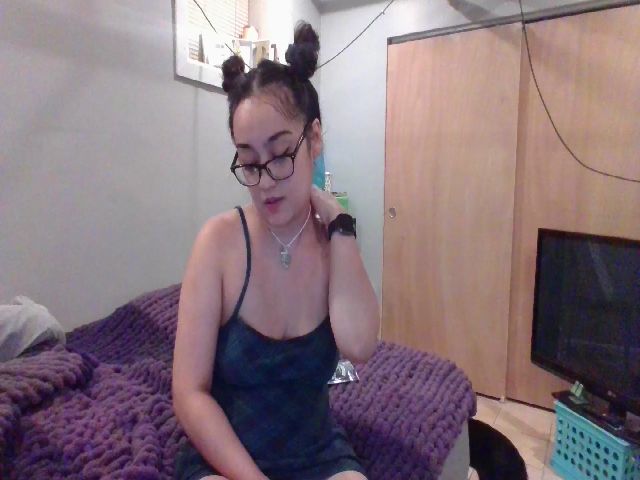 Live sex webcam photo for JadeLondonXO #269132761