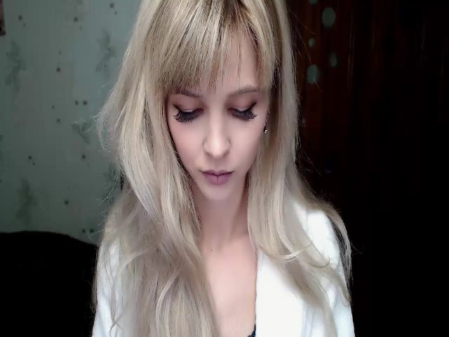 Live sex webcam photo for Radiance_sun #269145197