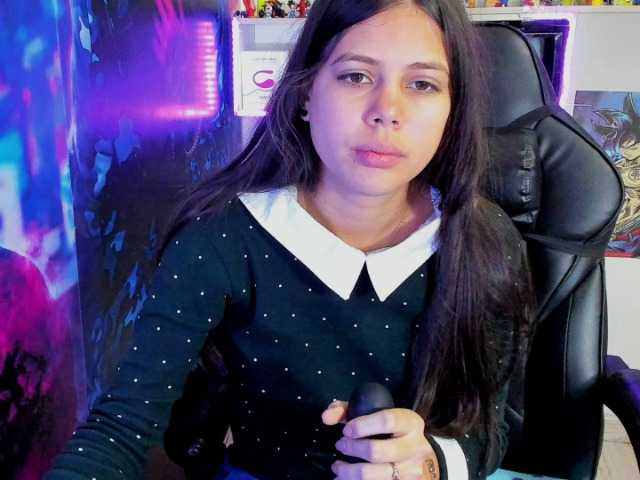 Live sex webcam photo for XCrislerSweet #269139121