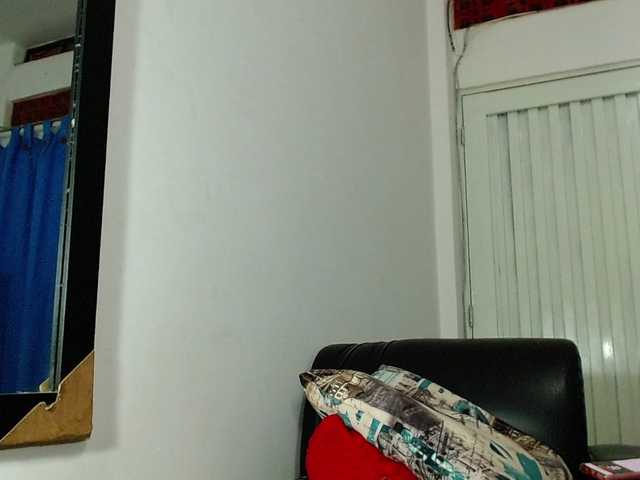 Live sex webcam photo for irisbrown #269148711