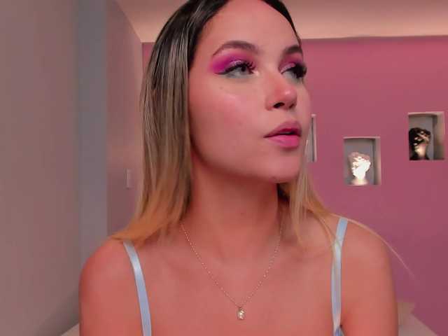 Live sex webcam photo for IbizaX #269148983