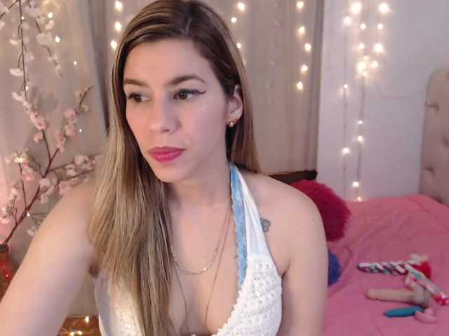 Live sex webcam photo for MsSofia #269149992