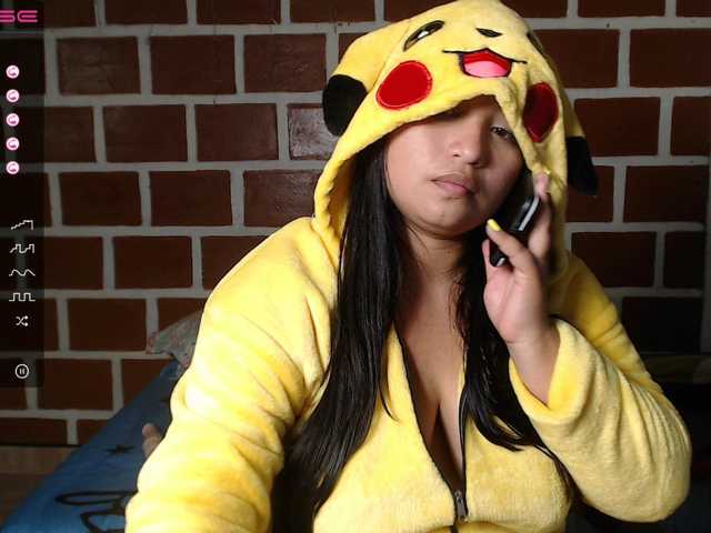 Live sex webcam photo for Angelrobertss #269150096