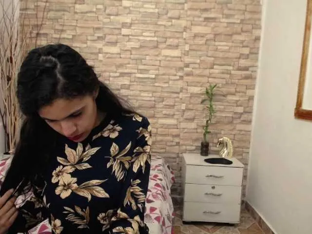 Live sex webcam photo for KiaMax #269161925