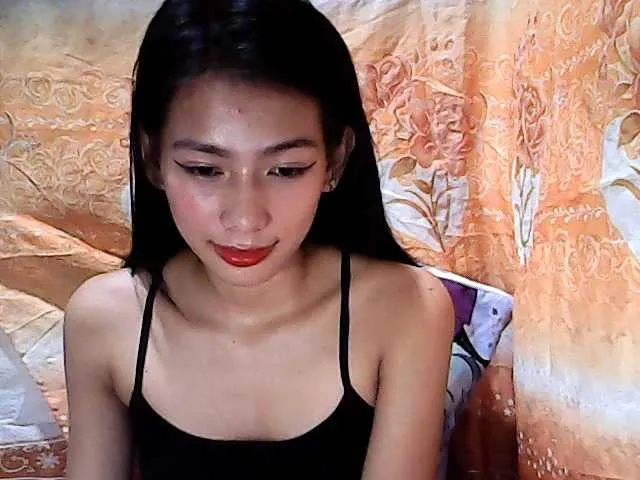 Live sex webcam photo for SexyhotBabe4u #269154258