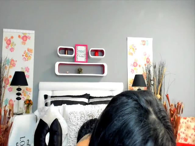 Live sex webcam photo for LissaJo #269153088