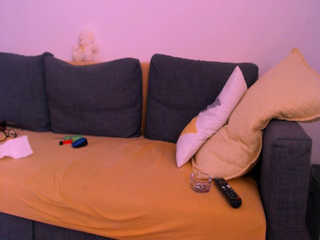 Live sex webcam photo for Isabeladoll #269156776