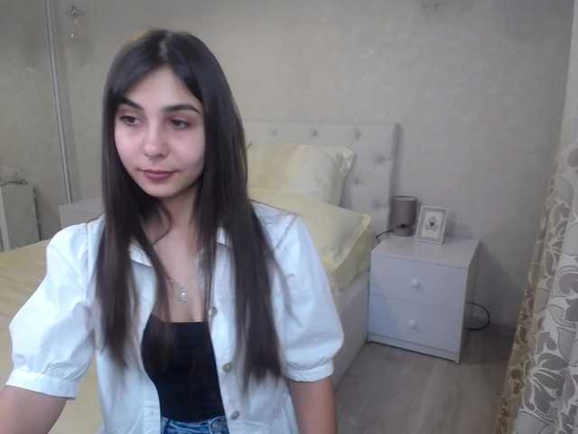 Live sex webcam photo for RayOfLighte #269154462