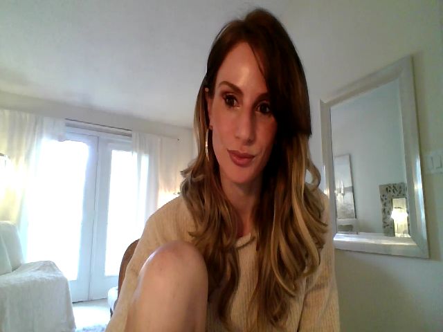 Live sex webcam photo for dancingrene_ #269160574